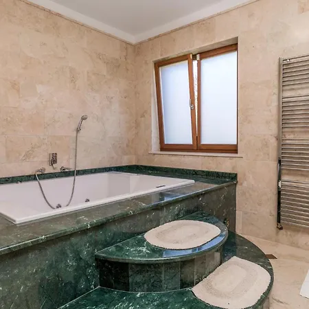 Beautiful In With Wifi Holiday home Veprinac